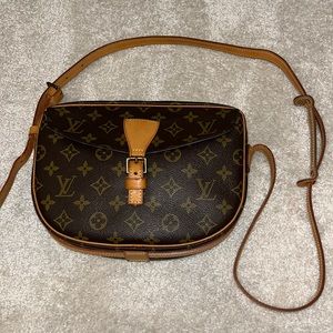Authentic Louis Vuitton Jeune Fille MM